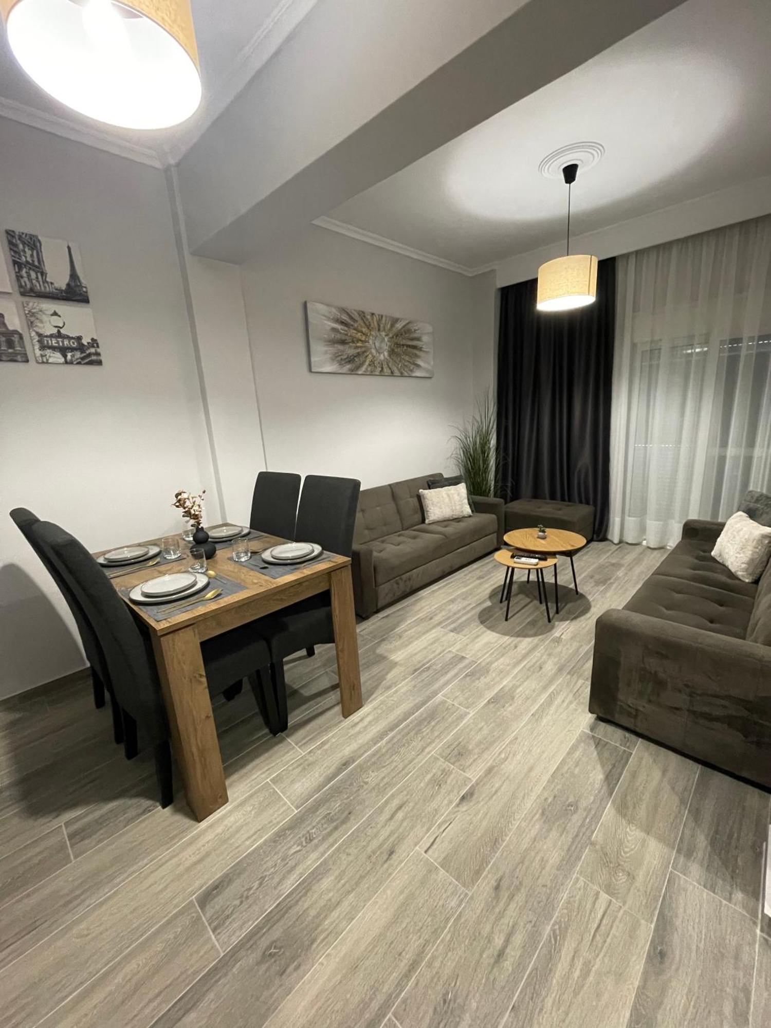 Dt Luxury Apartment Néa Péramos Екстериор снимка