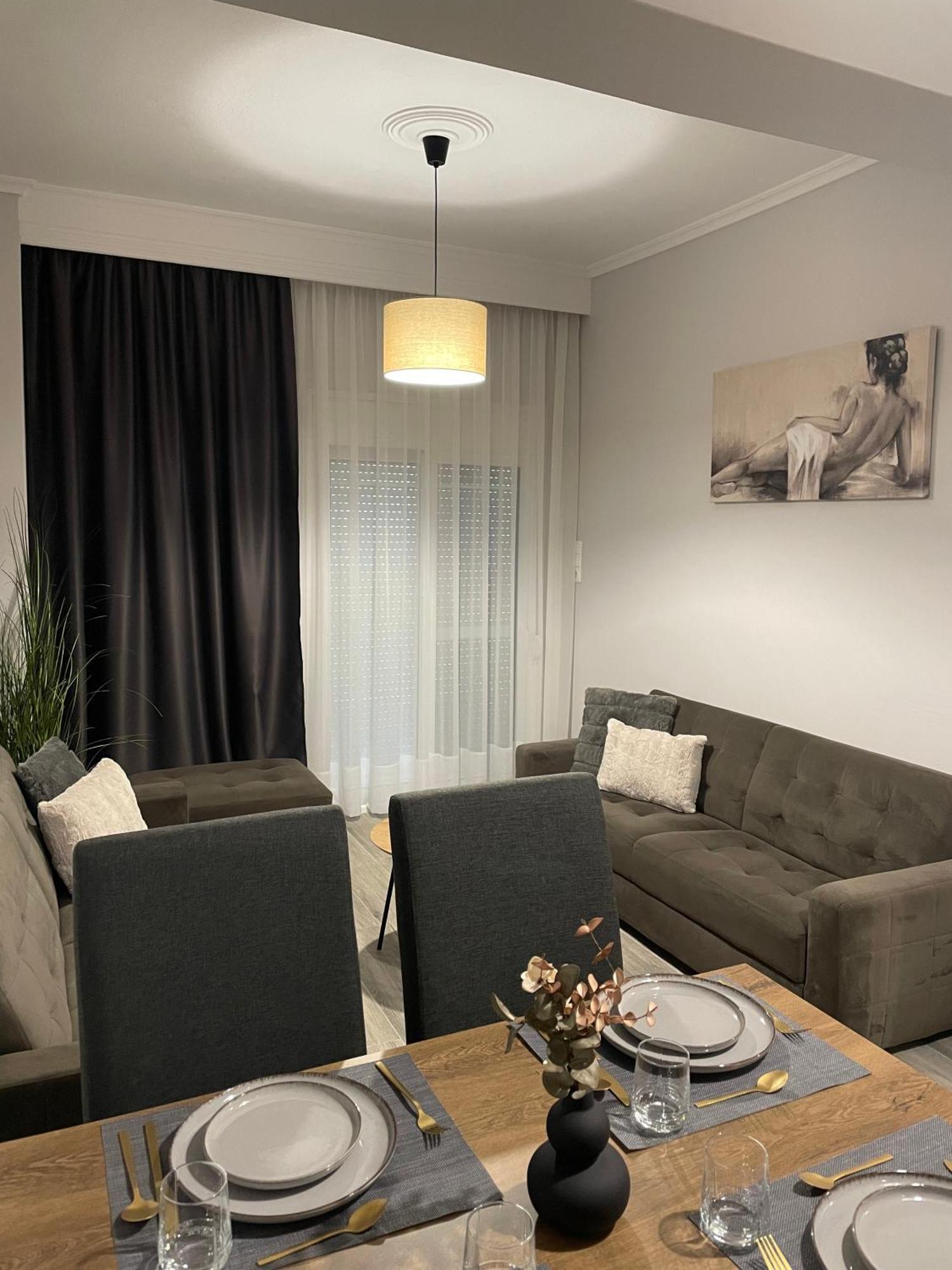 Dt Luxury Apartment Néa Péramos Екстериор снимка