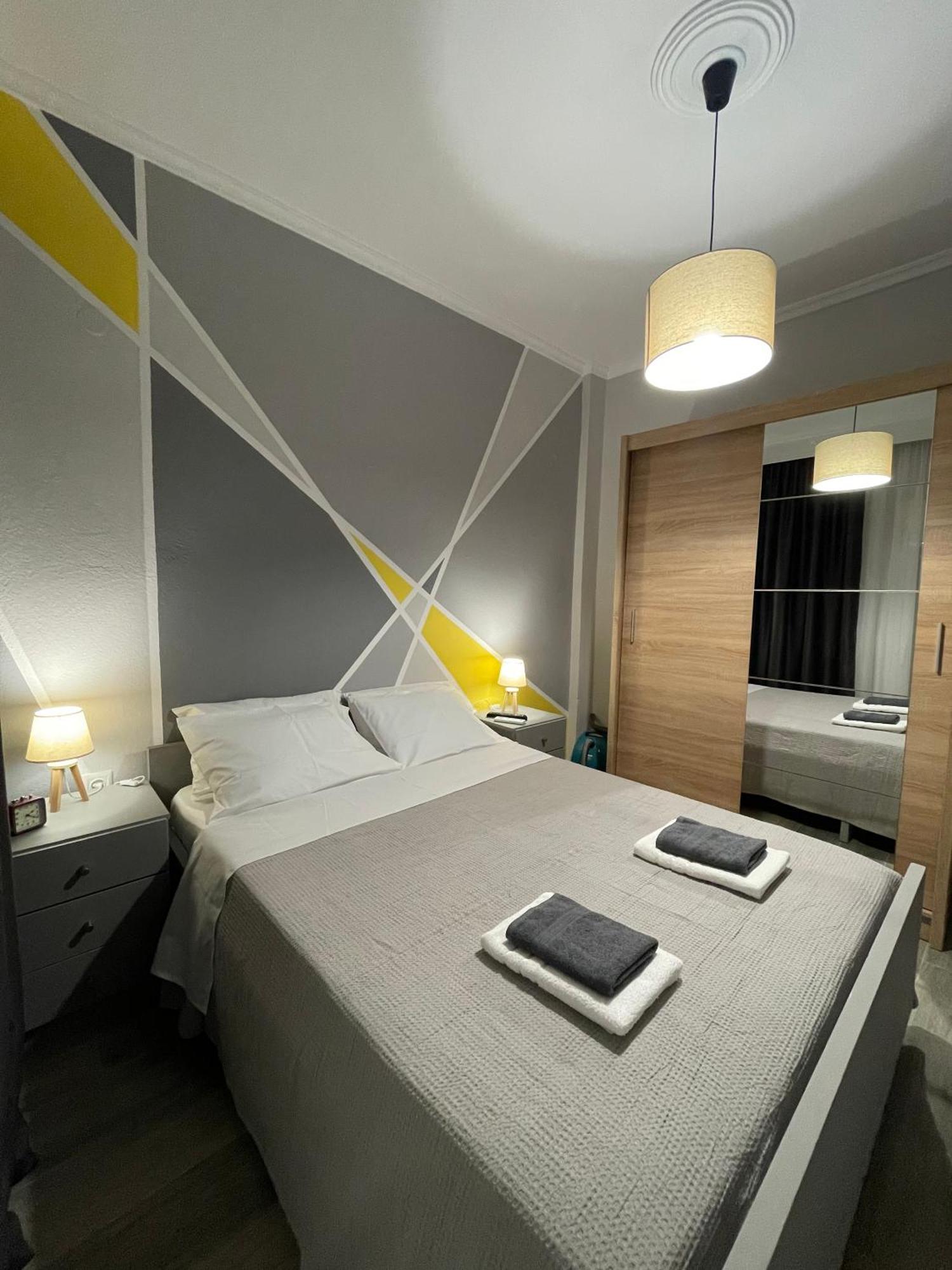 Dt Luxury Apartment Néa Péramos Екстериор снимка